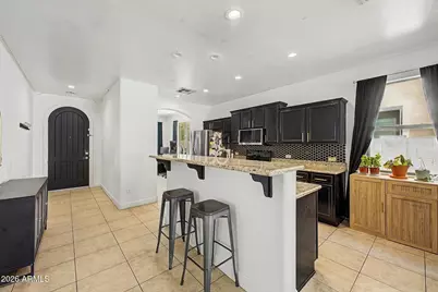 10783 W Monroe Street, Avondale, AZ 85323 - Photo 8
