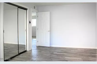 3141 N 37th Street #Apt 11, Phoenix, AZ 85018 - Photo 6