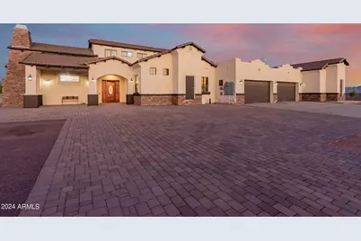 22611 W Patton Road, Wittmann, AZ 85361 - Photo 2