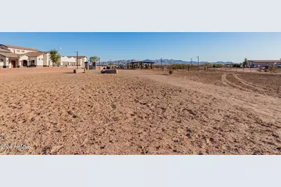 22611 W Patton Road, Wittmann, AZ 85361 - Photo 42