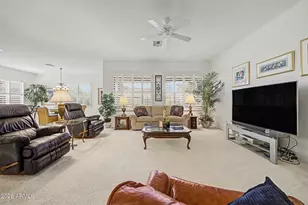 2724 E Bridgeport Pkwy, Gilbert, AZ 85295 - Photo 10