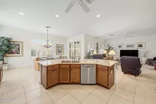 2724 E Bridgeport Pkwy, Gilbert, AZ 85295 - Photo 14