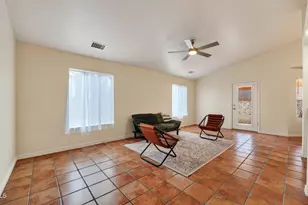 1404 Skyline Ave, Sierra Vista, AZ 85635 - Photo 14