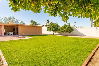 5512 E Charter Oak Road, Scottsdale, AZ 85254 - Photo 8