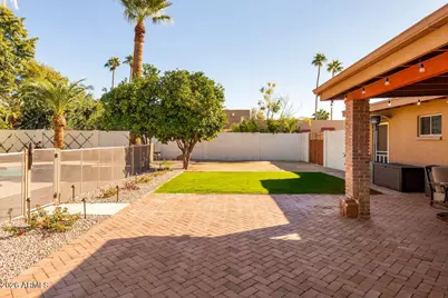 5512 E Charter Oak Road, Scottsdale, AZ 85254 - Photo 20