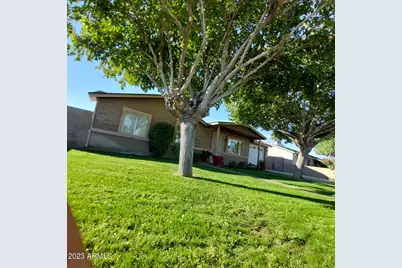 1636 N 64th Drive, Phoenix, AZ 85035 - Photo 8