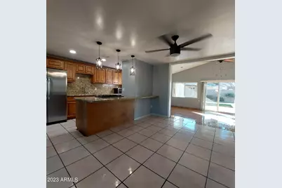 1636 N 64th Drive, Phoenix, AZ 85035 - Photo 14