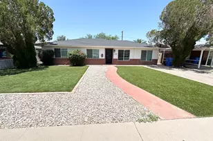 2220 E Heatherbrae Dr, Phoenix, AZ 85016 - Photo 1