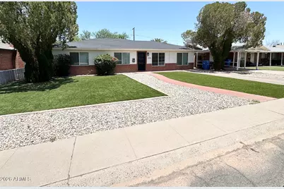 2220 E Heatherbrae Drive, Phoenix, AZ 85016 - Photo 2
