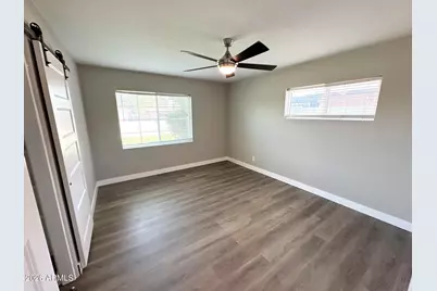 2220 E Heatherbrae Drive, Phoenix, AZ 85016 - Photo 10