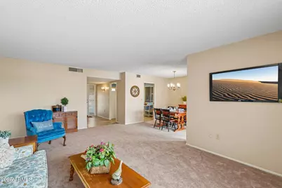 9907 W Bright Angel Circle, Sun City, AZ 85351 - Photo 12