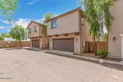 2477 N 73rd Drive, Phoenix, AZ 85035 - Photo 4