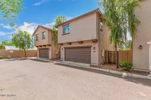 2477 N 73rd Dr, Phoenix, AZ 85035 - Photo 4