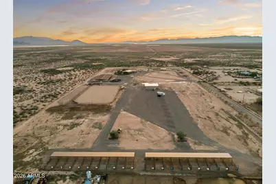 46629 W Luray Road, Wickenburg, AZ 85390 - Photo 30
