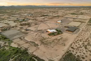 46629 W Luray Rd, Wickenburg, AZ 85390 - Photo 4