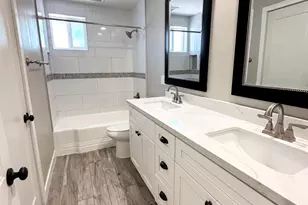 2220 E Heatherbrae Dr, Phoenix, AZ 85016 - Photo 12