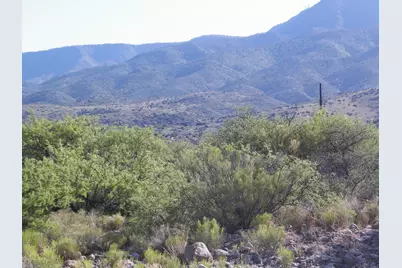 1683 Echo Canyon Drive #4, Clarkdale, AZ 86324 - Photo 1