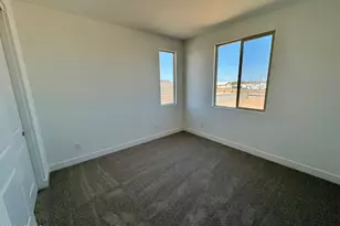 5260 E Cassidy Ln, San Tan Valley, AZ 85143 - Photo 8