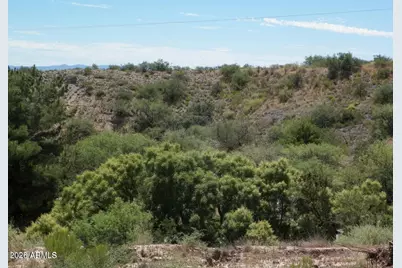 1921 Crossroads Boulevard #137, Clarkdale, AZ 86324 - Photo 1