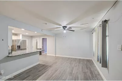 1901 E Encinas Lane, Phoenix, AZ 85040 - Photo 6