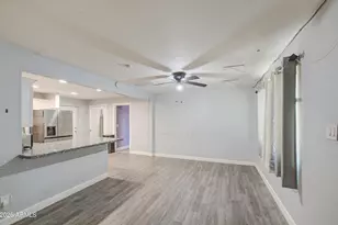 1901 E Encinas Ln, Phoenix, AZ 85040 - Photo 6