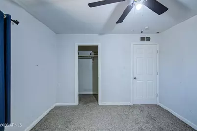 1901 E Encinas Lane, Phoenix, AZ 85040 - Photo 14