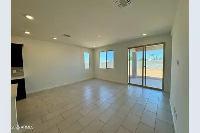 5274 E Cassidy Lane, San Tan Valley, AZ 85144 - Photo 4