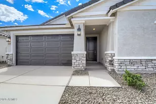 36941 W Nina St, Maricopa, AZ 85138 - Photo 2