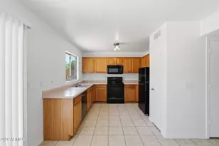 1346 E 10th Pl, Casa Grande, AZ 85122 - Photo 14