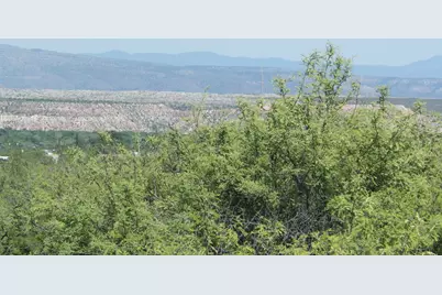 2080 Crossroads Boulevard #129, Clarkdale, AZ 86324 - Photo 1