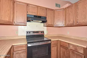2602 N 60th Dr, Phoenix, AZ 85035 - Photo 12