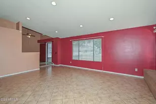 2602 N 60th Dr, Phoenix, AZ 85035 - Photo 8