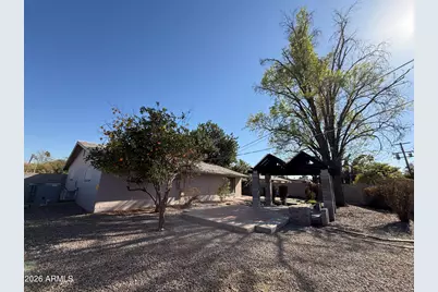 2114 S La Rosa Drive, Tempe, AZ 85282 - Photo 38