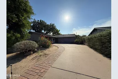 2114 S La Rosa Drive, Tempe, AZ 85282 - Photo 1