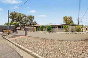 7836 N 13th St, Phoenix, AZ 85020 - Photo 1