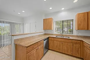 295 N Rural Rd, Chandler, AZ 85226 - Photo 10