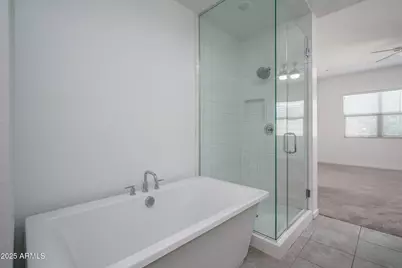 14084 W Desert Flower Drive, Goodyear, AZ 85395 - Photo 12