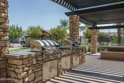 14084 W Desert Flower Drive, Goodyear, AZ 85395 - Photo 28