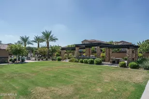 14084 W Desert Flower Dr, Goodyear, AZ 85395 - Photo 26