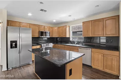 34394 N Damietta Trail S, San Tan Valley, AZ 85143 - Photo 10