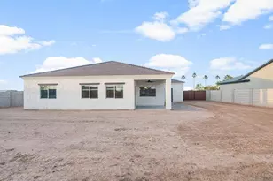 8560 W Mission Hills Dr, Arizona City, AZ 85123 - Photo 34