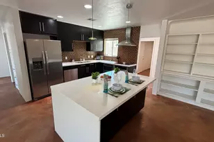 5548 N 12th Ave, Phoenix, AZ 85013 - Photo 6