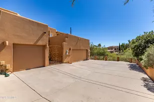 13022 N Mountainside Dr, Fountain Hills, AZ 85268 - Photo 26