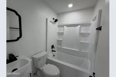 6742 W Hazelwood Street, Phoenix, AZ 85033 - Photo 6
