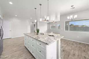 9561 W Kramer Pl, Arizona City, AZ 85123 - Photo 6
