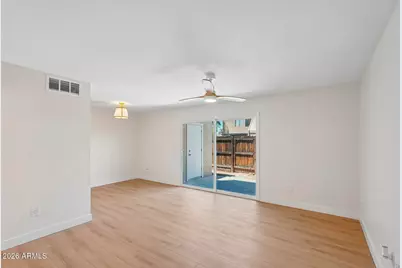 5919 W Golden Lane, Glendale, AZ 85302 - Photo 10