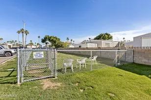 201 S Greenfield Rd, Mesa, AZ 85206 - Photo 32