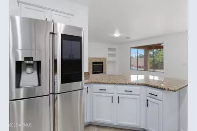 85 W Goldfinch Way, Chandler, AZ 85286 - Photo 8