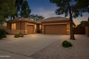 85 W Goldfinch Way, Chandler, AZ 85286 - Photo 1