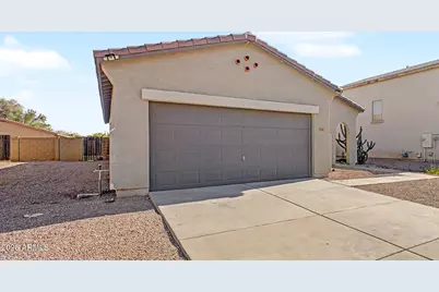 9111 W Cambridge Avenue, Phoenix, AZ 85037 - Photo 4